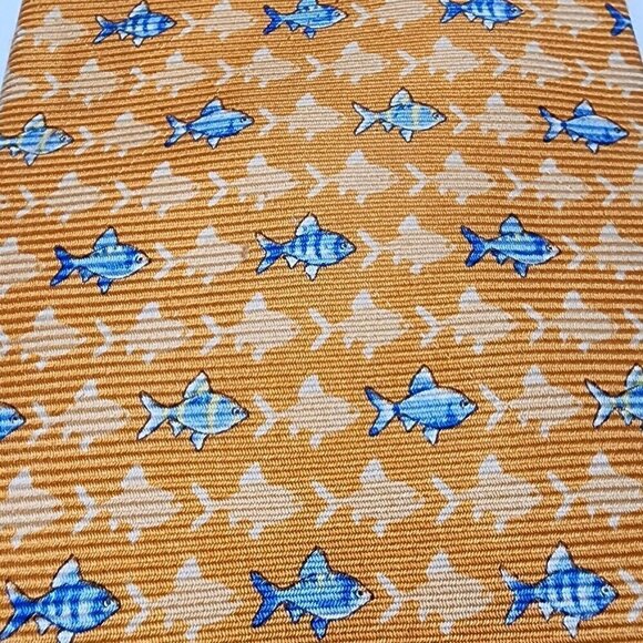 Tommy Hilfiger 100% Silk Tie Fish Prink Blue Yellow Tropical - Picture 1 of 8